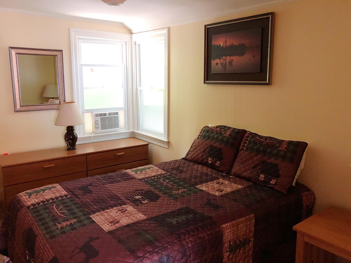 Shore Meadows Lodge Llc Λίμνη George Εξωτερικό φωτογραφία
